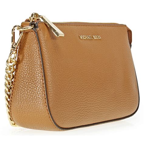 Michael Kors Medium Jet Set Chain Wallet